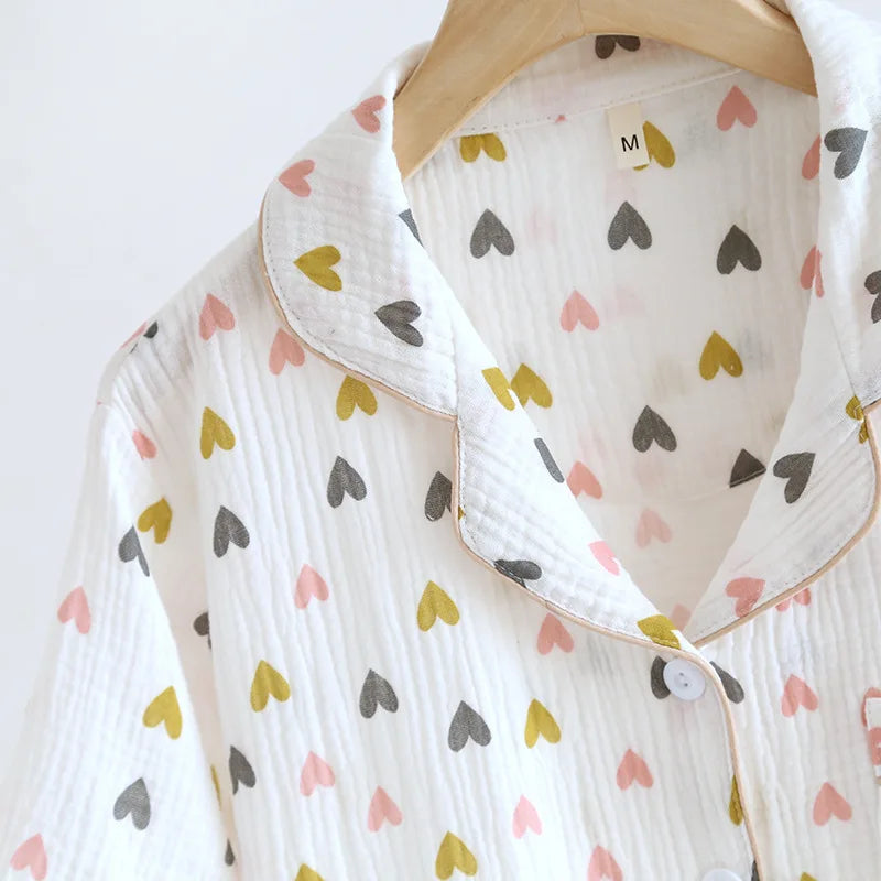 Small Love Heart Printed Cotton Pajamas for Women Three Piece Set Spring and Summer Short Sleeved Shorts Homewear Long Pants Set