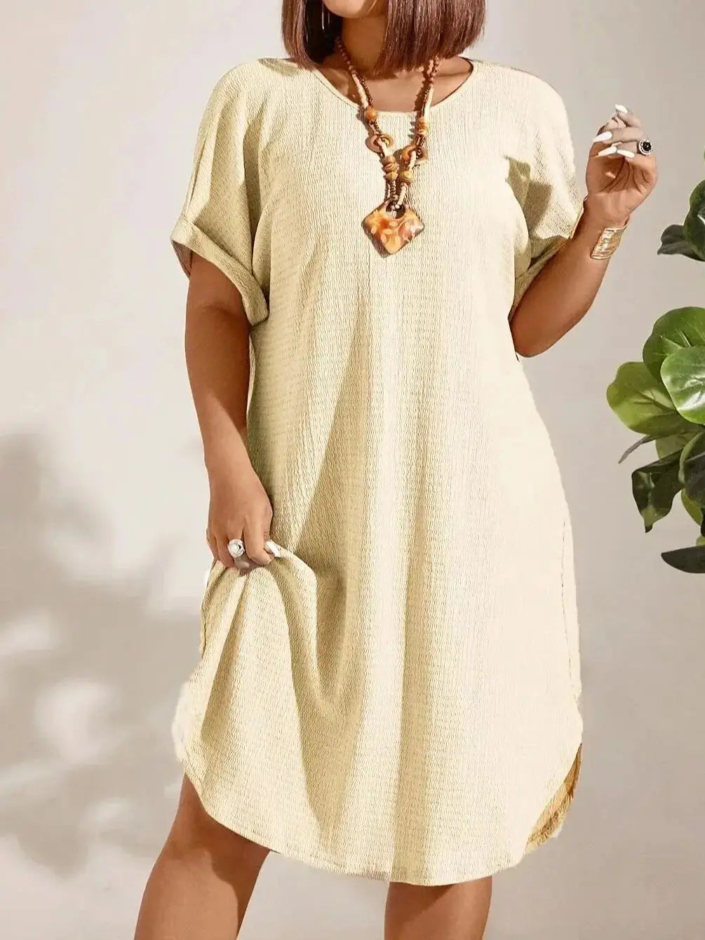 European and American large-size women's clothing 2025 summer new short-sleeved solid color dress large-size