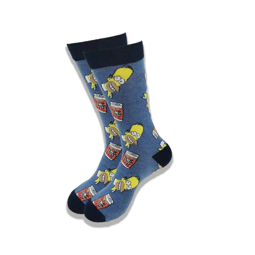 Fashionable design of men's and women's socks in spring and autumn young tube crew socks.