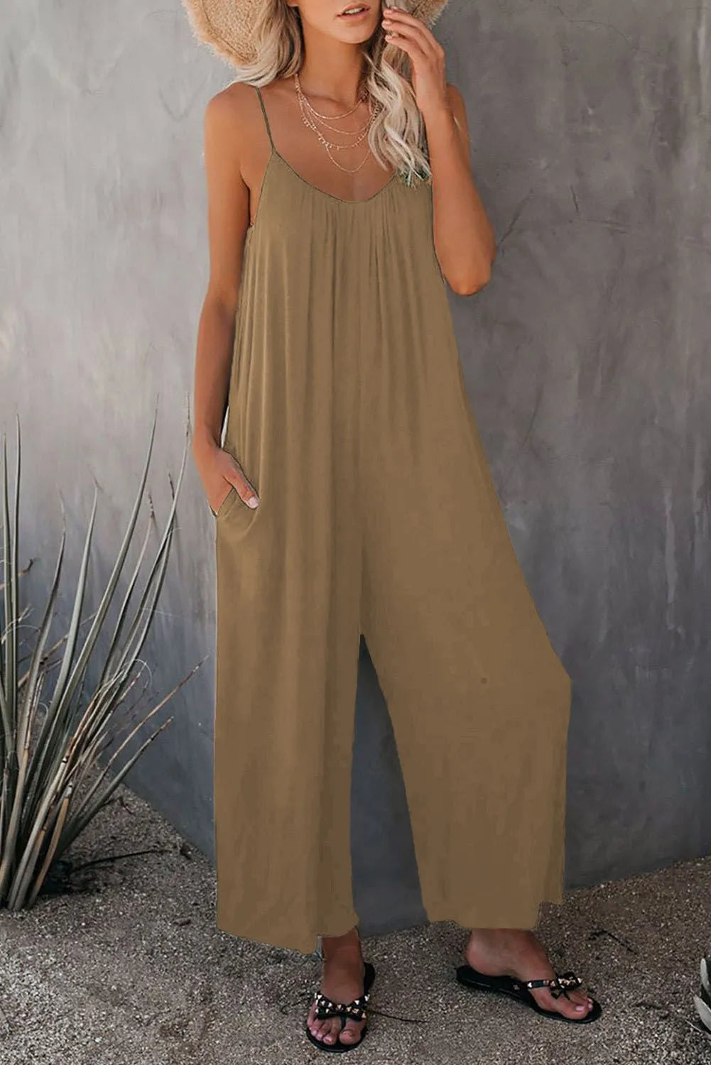 European and American Suspender Women's 2023 Summer New Foreign Trade Tolid Color Pocket Casual Jumpsuit