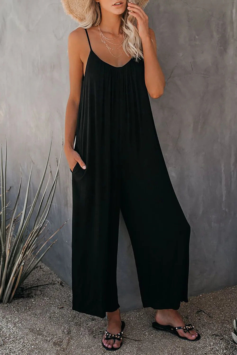 European and American Suspender Women's 2023 Summer New Foreign Trade Tolid Color Pocket Casual Jumpsuit