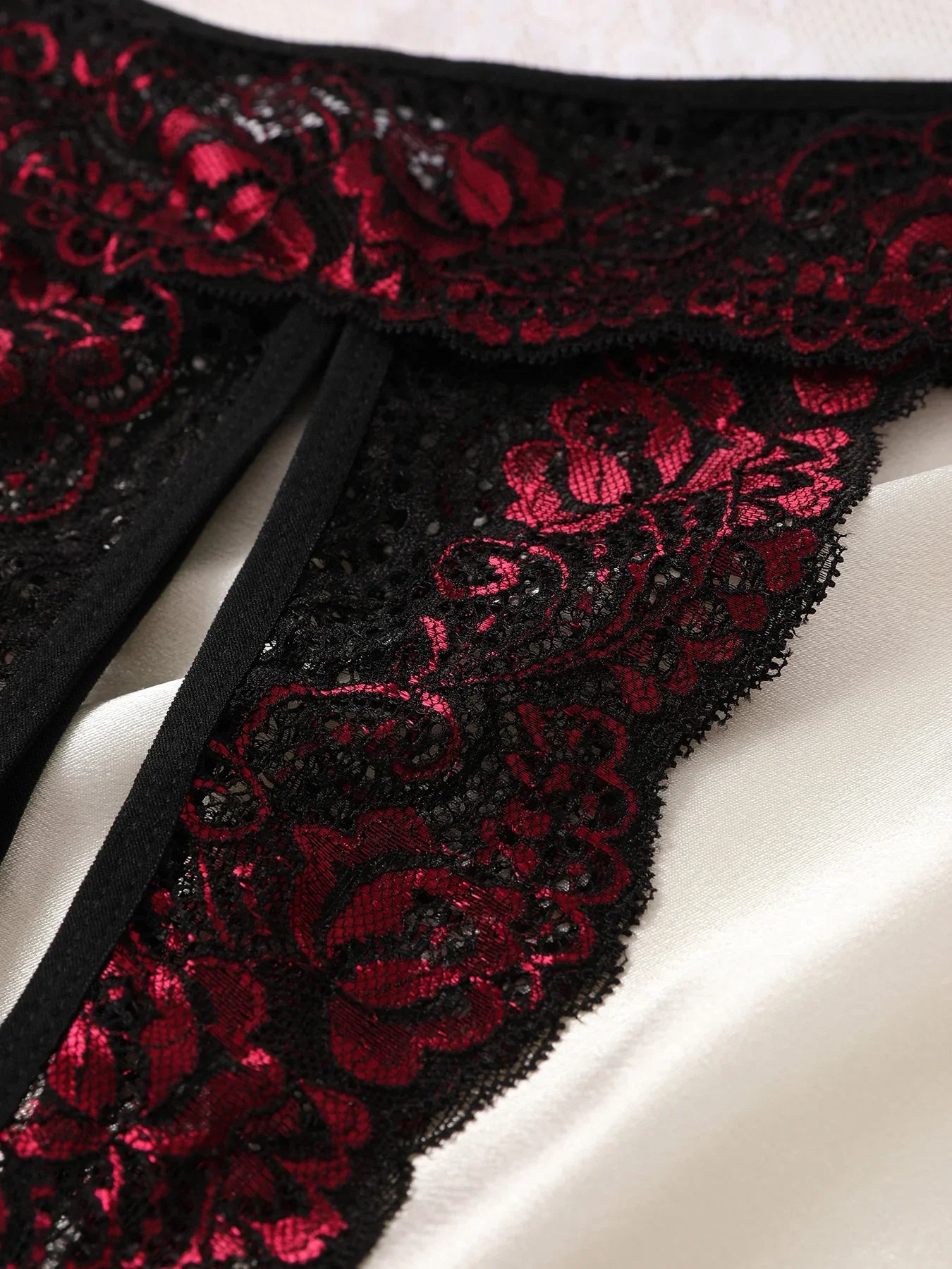 Sexy Crotchless Thongs Invisible Lace Underwear Women Comfortable Panties Intimates Underpants Low Waist Briefs Female Lingerie