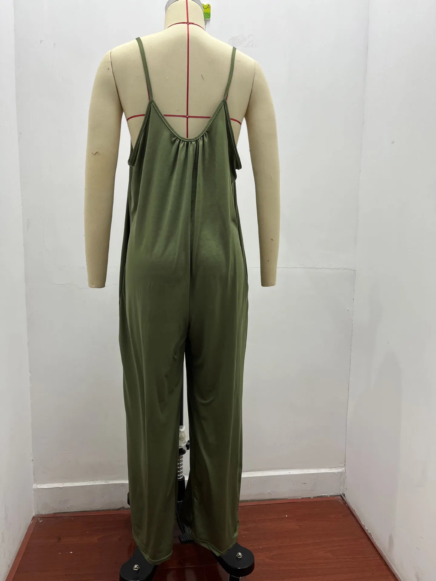 European and American Suspender Women's 2023 Summer New Foreign Trade Tolid Color Pocket Casual Jumpsuit