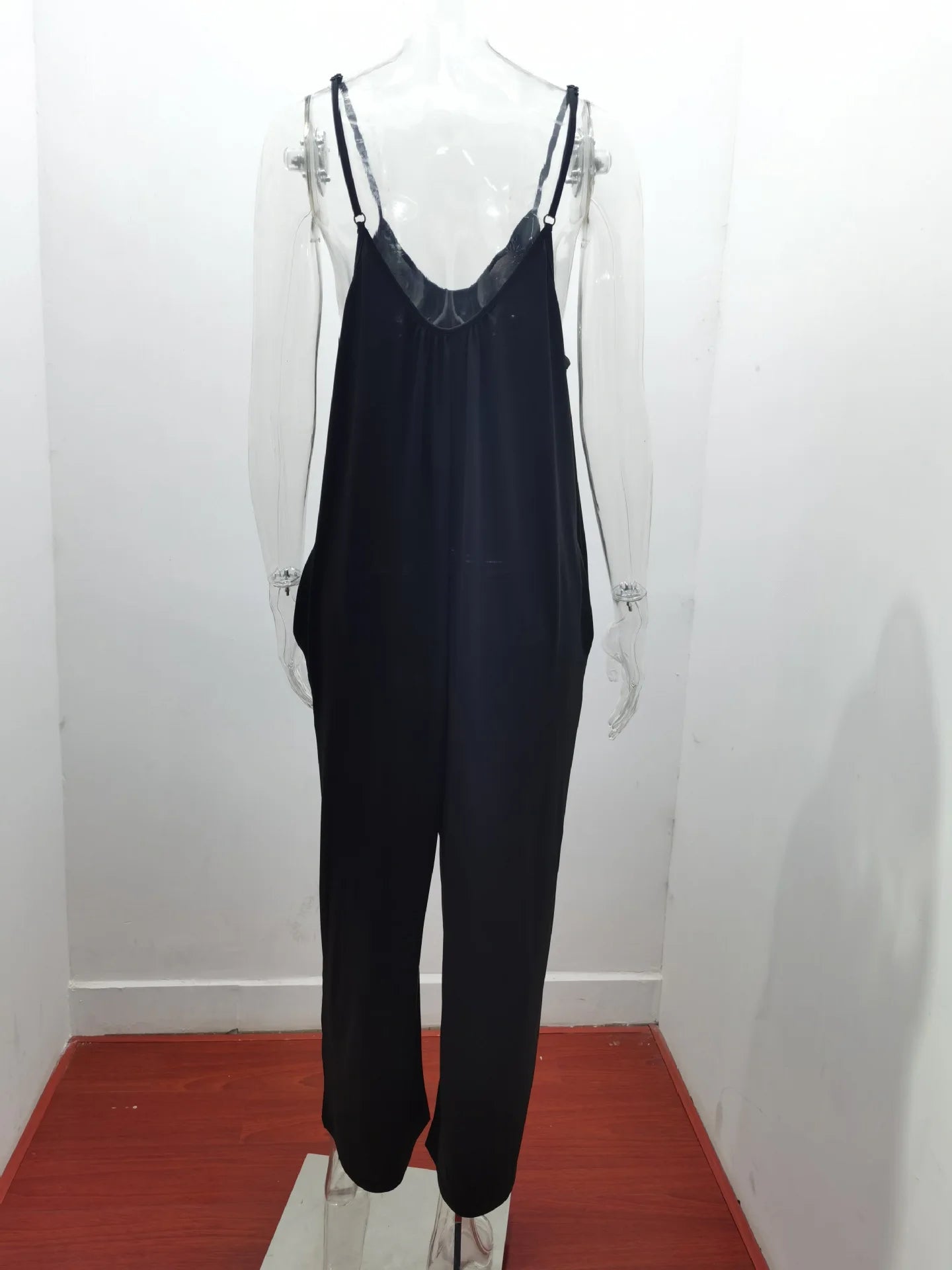 European and American Suspender Women's 2023 Summer New Foreign Trade Tolid Color Pocket Casual Jumpsuit