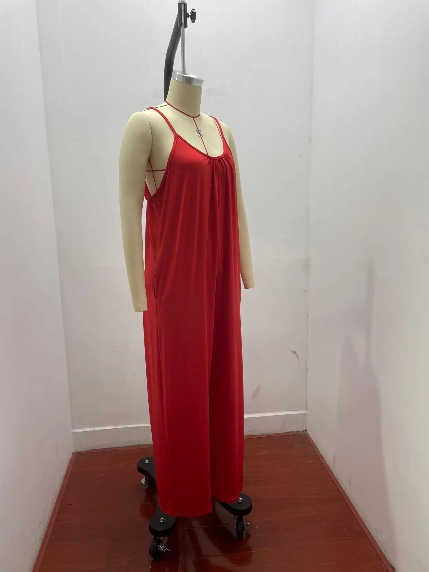 European and American Suspender Women's 2023 Summer New Foreign Trade Tolid Color Pocket Casual Jumpsuit