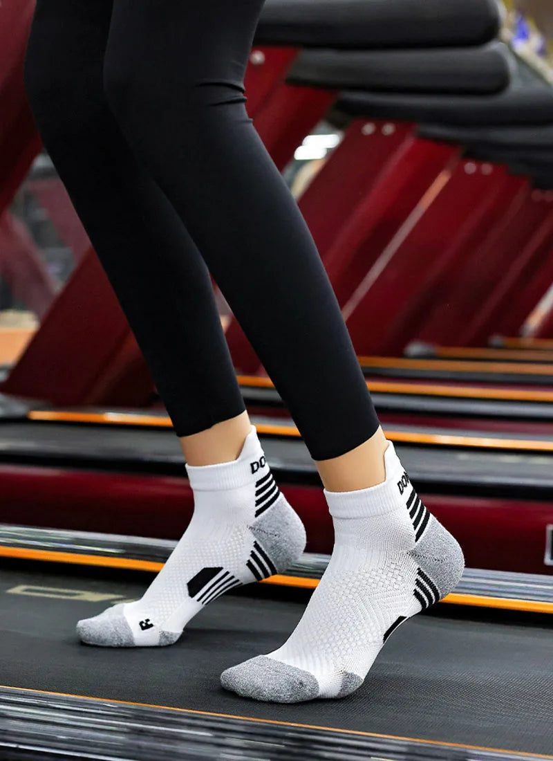 2023 Professional Marathon Running Sock Men Women Sports Fitness Thickened Cushioned Short Tube Low Cut Boat Ankle Socks