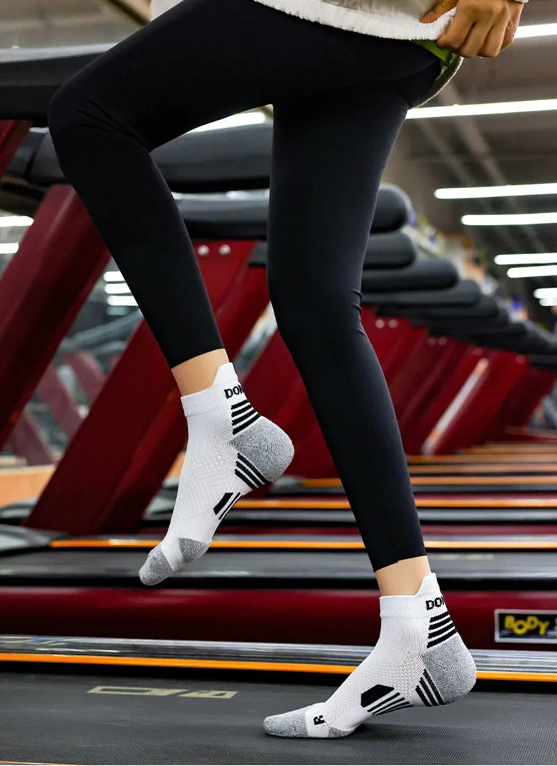 2023 Professional Marathon Running Sock Men Women Sports Fitness Thickened Cushioned Short Tube Low Cut Boat Ankle Socks