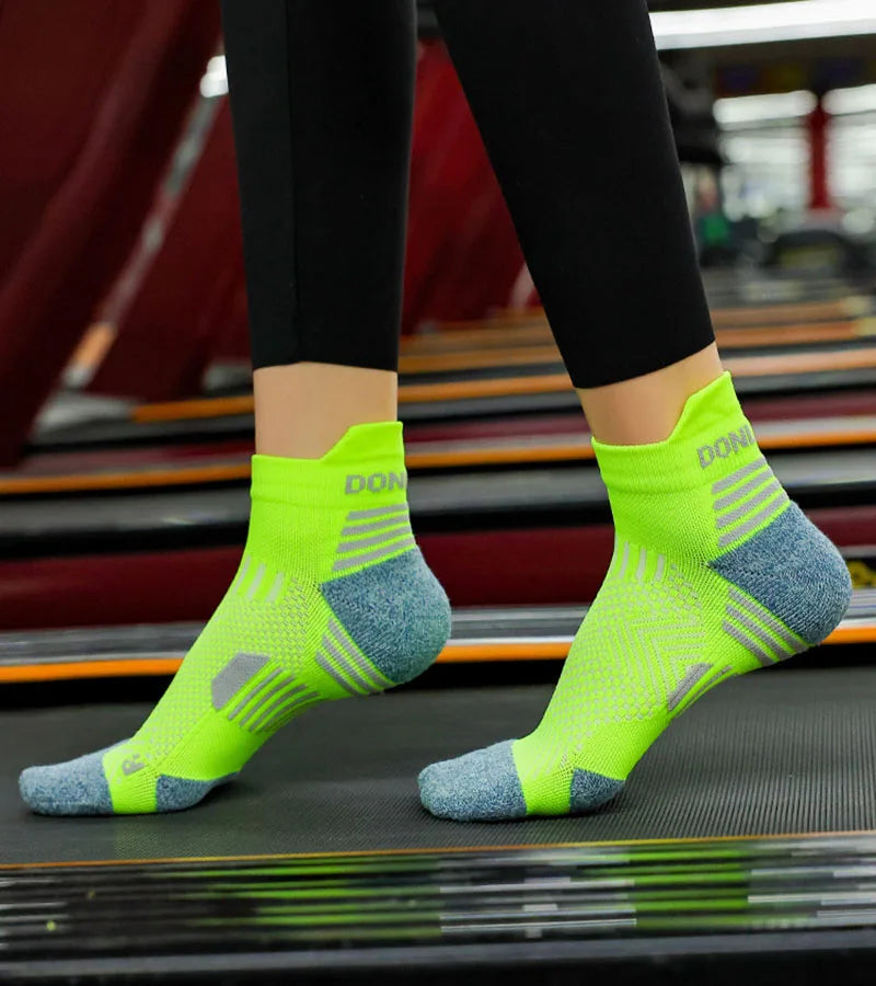 2023 Professional Marathon Running Sock Men Women Sports Fitness Thickened Cushioned Short Tube Low Cut Boat Ankle Socks