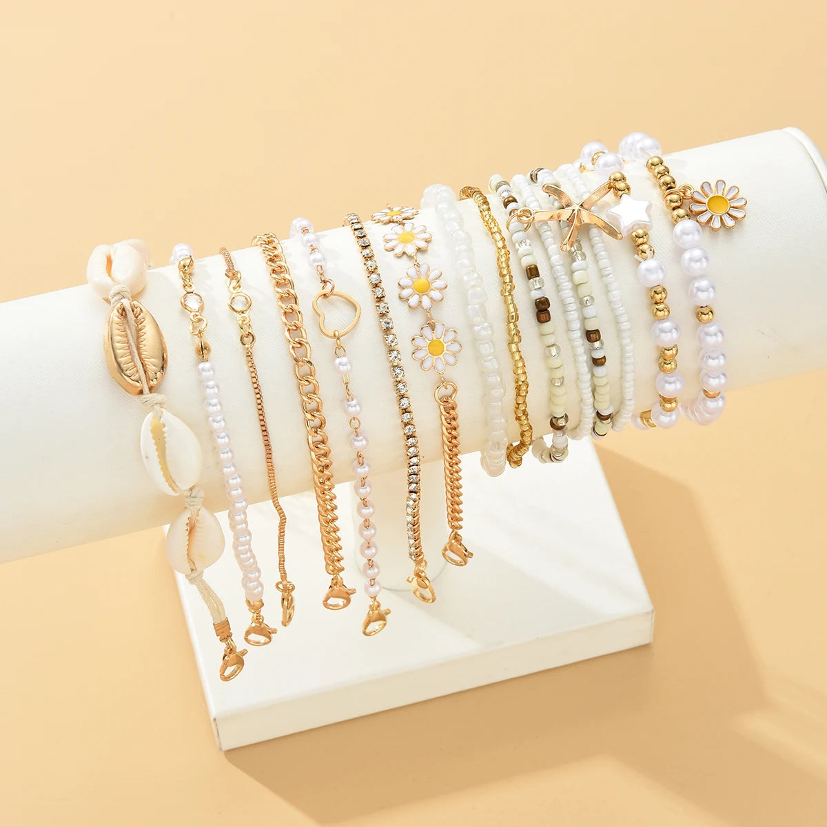 Boho Daisy Starfish Rice Beads Bracelets for Women Stacked Heart Imitation Pearl Chain Bracelet Fashion Jewelry Beach Summer