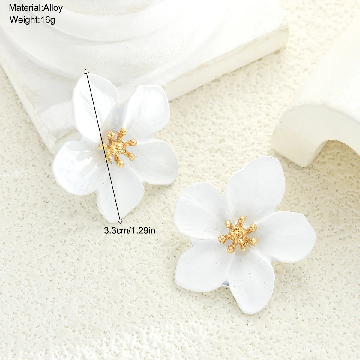 17KM Metal Painting Flower Stud Earring For Women Statement White Floral Earrings Summer Beach Vacation Jewelry
