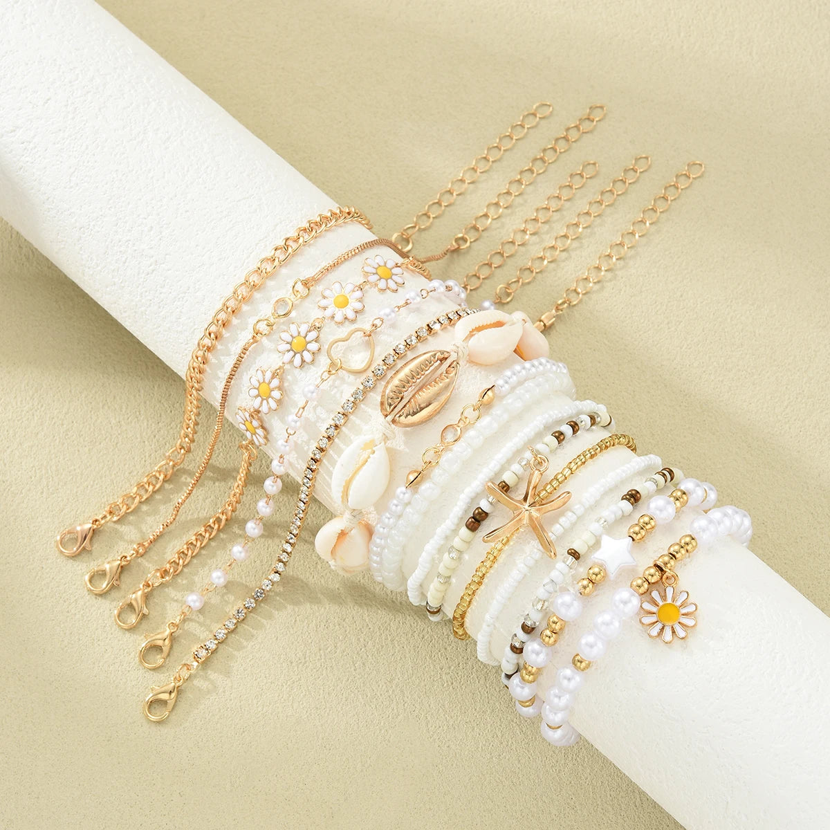 Boho Daisy Starfish Rice Beads Bracelets for Women Stacked Heart Imitation Pearl Chain Bracelet Fashion Jewelry Beach Summer