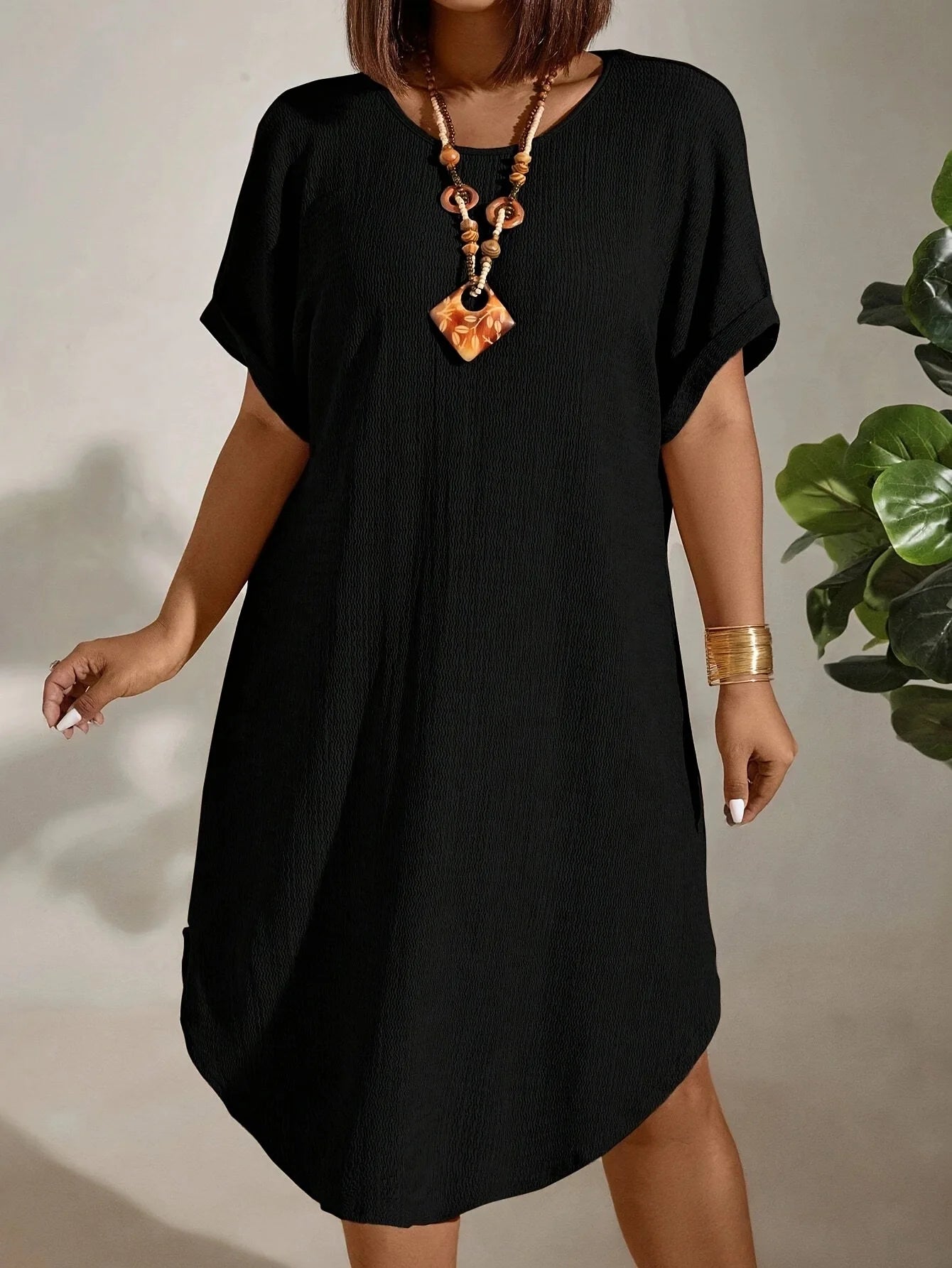 European and American large-size women's clothing 2025 summer new short-sleeved solid color dress large-size