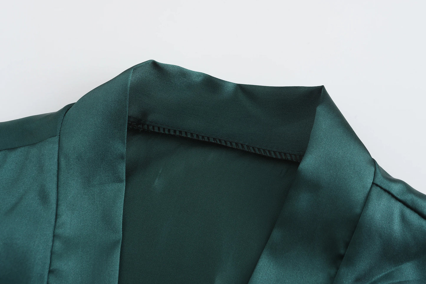 New Green Satin Bathrobe Women Getting Married Bride Hen Party Sisters Sqaud Mother Wedding Bridesmaid Robes