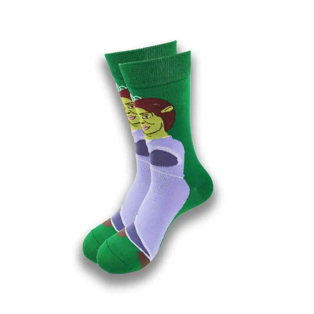 Fashionable design of men's and women's socks in spring and autumn young tube crew socks.