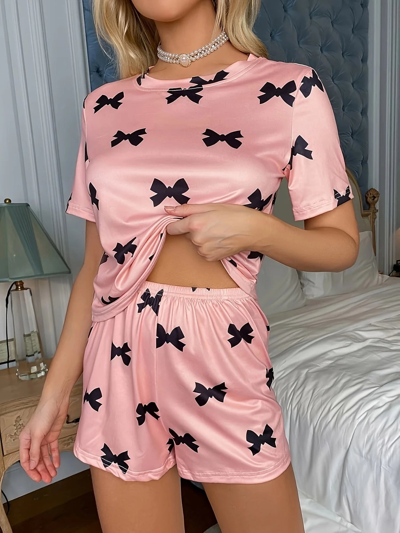 Women's new style pajamas set with bow print short-sleeved top and shorts two-piece casual home wear